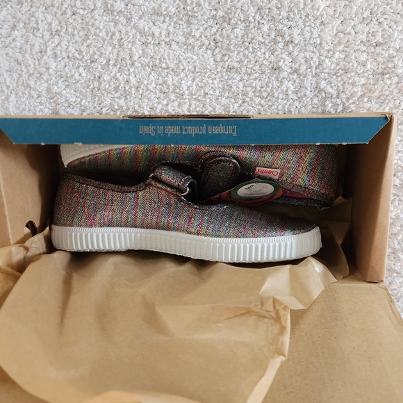 Cienta Kids Shoes - Rainbow Metallic - Picture 8 of 9